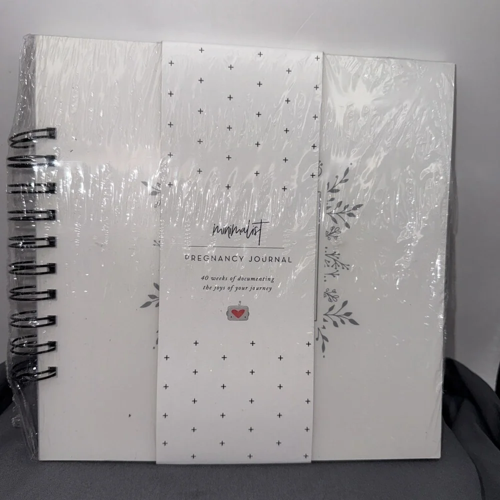 Pregnancy Journal: Minimalist Sealed